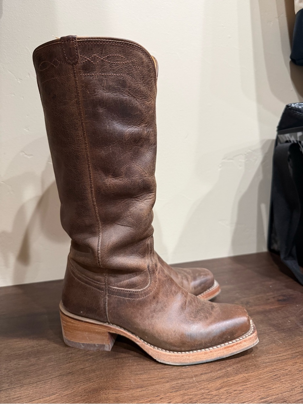 Tecovas “Charlie”